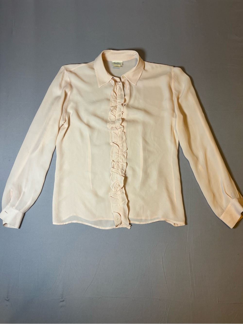 Neiman Marcus Pale Blush Ruffle-Front Long Sleeve Blouse 100% Silk Size 6